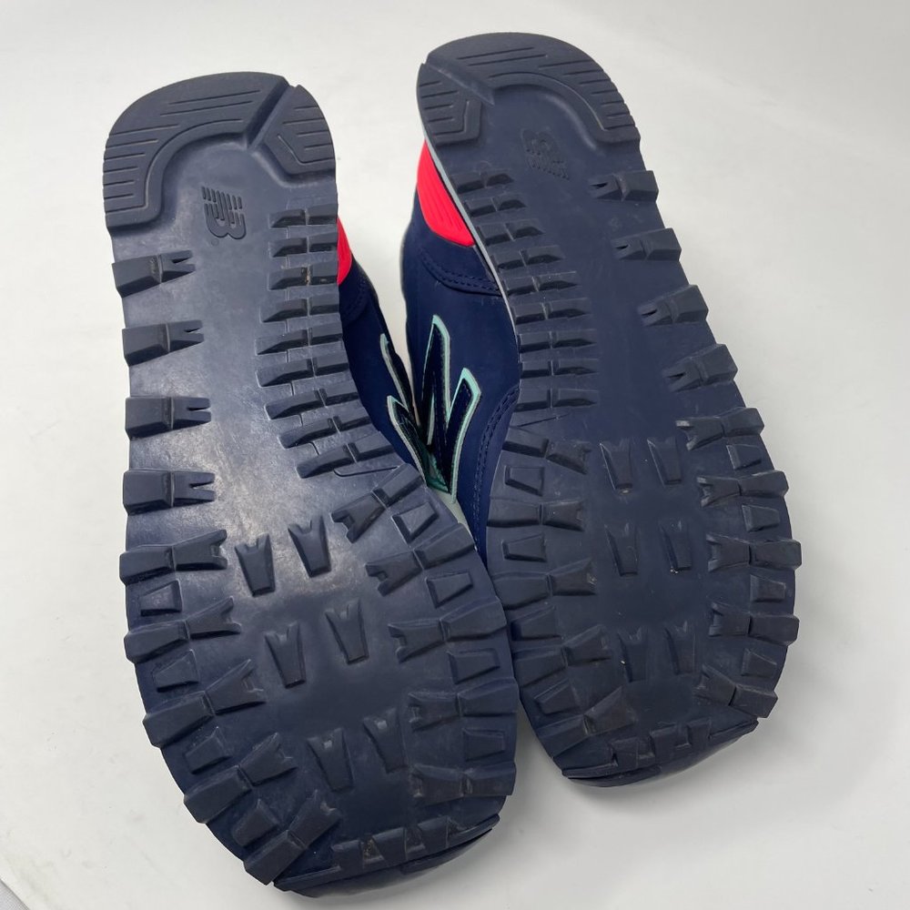 New Balance Navy and Aqua Sneakers - Picture 15 of 16